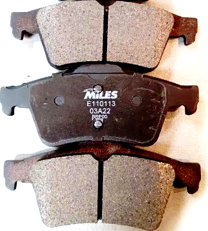 Тормозные колодки Miles (Semi-Metallic). Артикул E110113