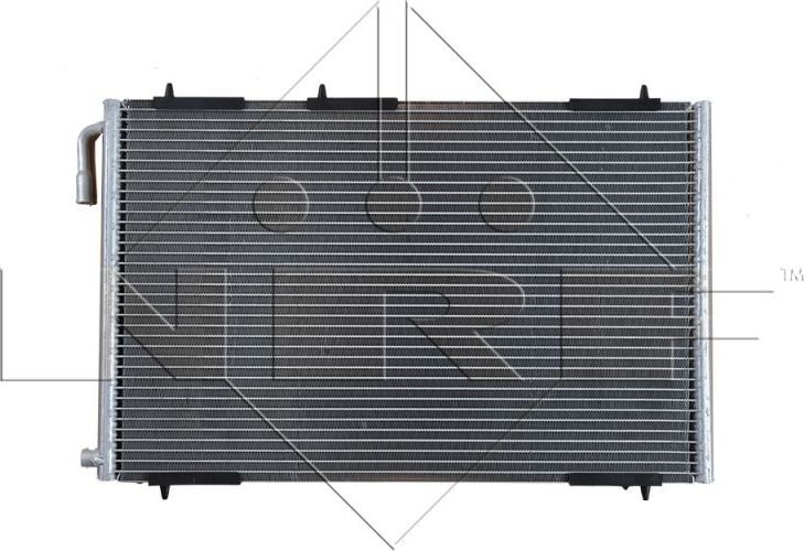 Радиатор кондиционера (конденсатор) NRF (алюминий). Артикул 35836