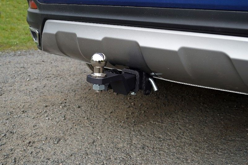 Фаркоп ТСС оцинкованный под американский квадрат для GAC GS5 1.5T 2WD 2020-2026 (нерж. шар). Артикул TCU00377N