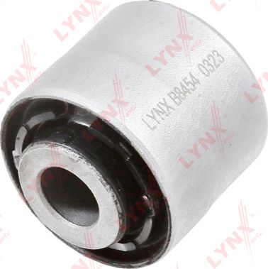 Сайлентблок заднего рычага подвески LYNXauto. Артикул B8454