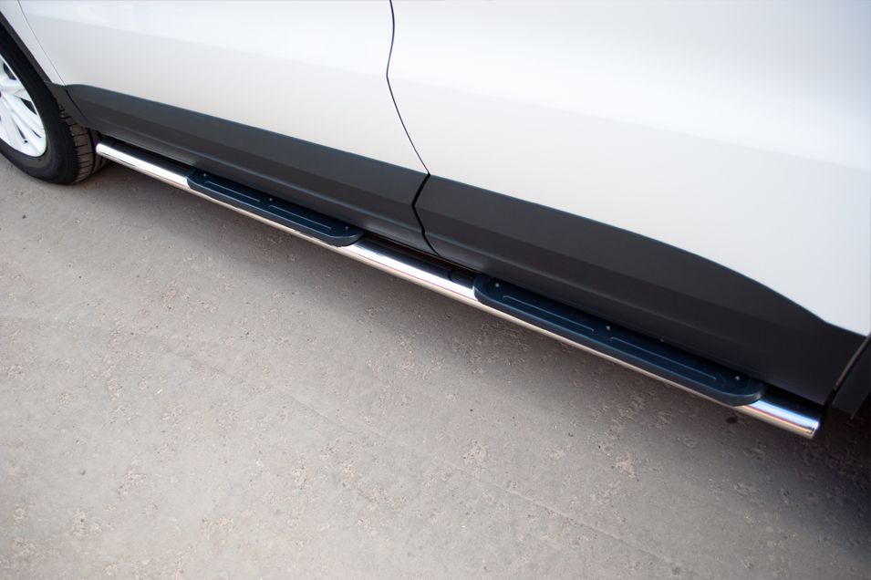 Защита порогов RusStal труба d75х42 овал с накладками для Volkswagen Tiguan Track & Field (Track & Style) 2011-2016. Артикул VGO-000496