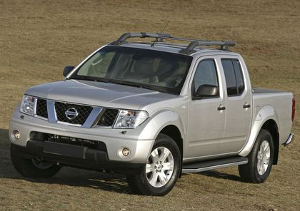 Пороги алюминиевые Rival Premium для Nissan Navara D40 2004-2010. Артикул A193ALP.4105.1