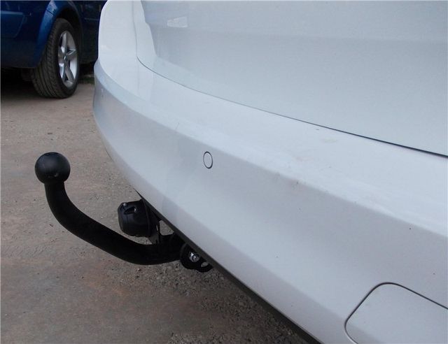 Фаркоп Трейлер для Opel Astra J универсал 2010-2015. Артикул 9930
