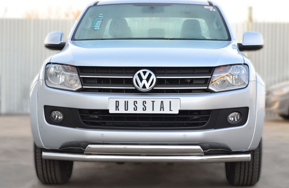 Защита RusStal переднего бампера d63 (секции) 75х42 (дуга) для Volkswagen Amarok 2010-2015. Артикул VAKZ-001562