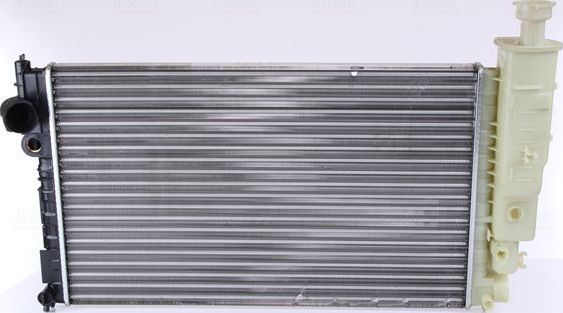 Радиатор охлаждения двигателя Nissens для Peugeot 405 1992-1999. Артикул 63528