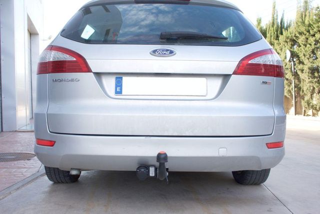 Фаркоп Aragon для Ford Mondeo IV седан, универсал 2007-2014. Артикул E2008EA