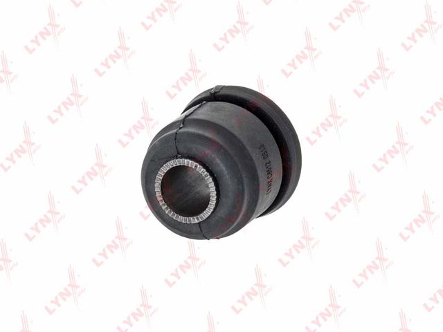 Сайлентблок переднего рычага подвески LYNXauto. Артикул C8512