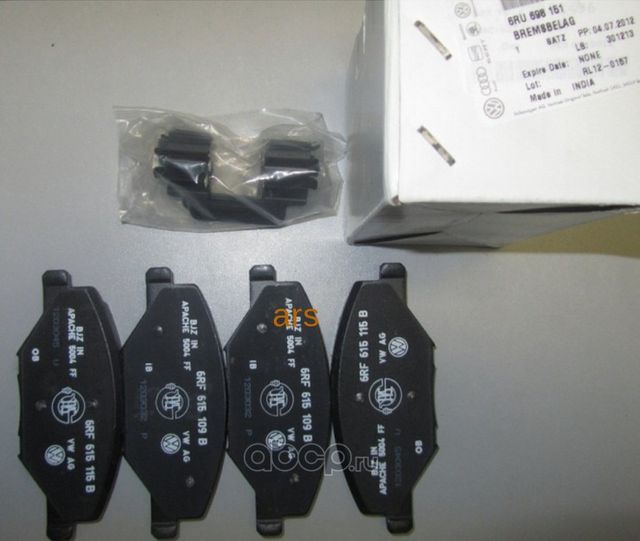 Тормозные колодки VAG. Артикул 6RU698151A