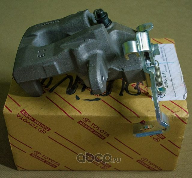 Тормозной суппорт Toyota. Артикул 4785012151