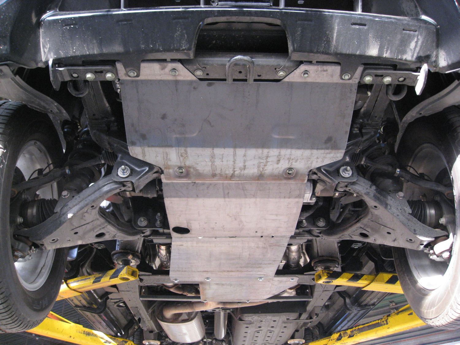 Защита Alfeco для картера, радиатора, КПП, раздатки Nissan Patrol Y62 2010-2026. Артикул ALF.15.31,32,33,34