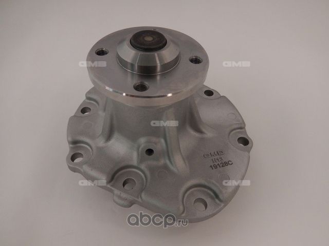 Помпа (водяной насос) GMB для Toyota Dyna U300 – U400  2006-2011. Артикул GWH-13A