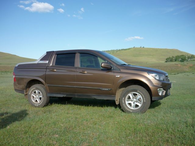 Дефлекторы SIM для окон SsangYong Actyon Sport 2012-2026. Артикул SSSACT1232