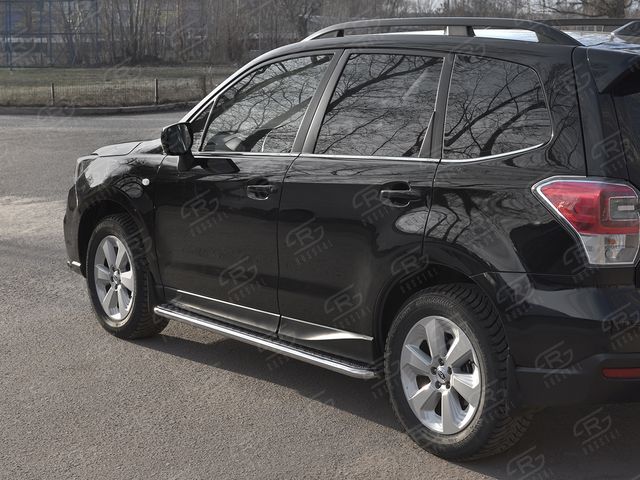 Защита порогов алюминевые RusStal труба d42 (вариант 1) с листом для Subaru Forester IV рестайлинг 2 2016-2018. Артикул SUFL-0033471