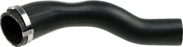 Патрубок интеркулера Gates (AEM (этилен-акрилатный каучук)). Артикул 09-0575