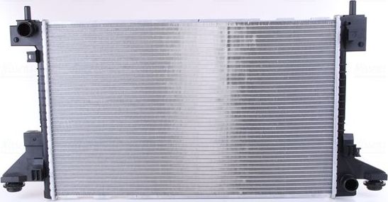 Радиатор охлаждения двигателя Nissens. Артикул 630766