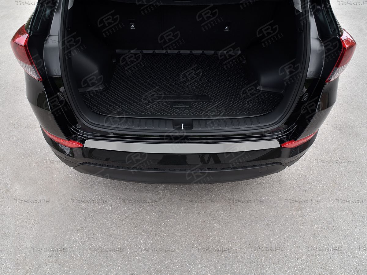 Накладка на задний бампер RusStal для Hyundai Tucson III 2015-2018 (лист нерж. шлифованный). Артикул HTUCN-003476
