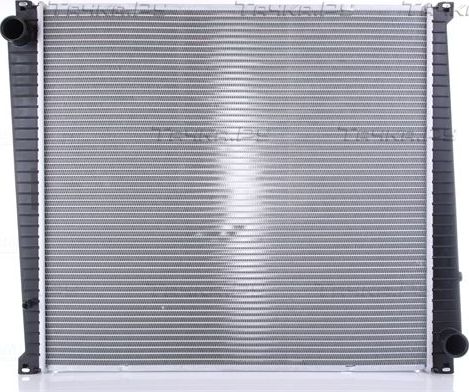 Радиатор охлаждения двигателя Nissens. Артикул 6378750