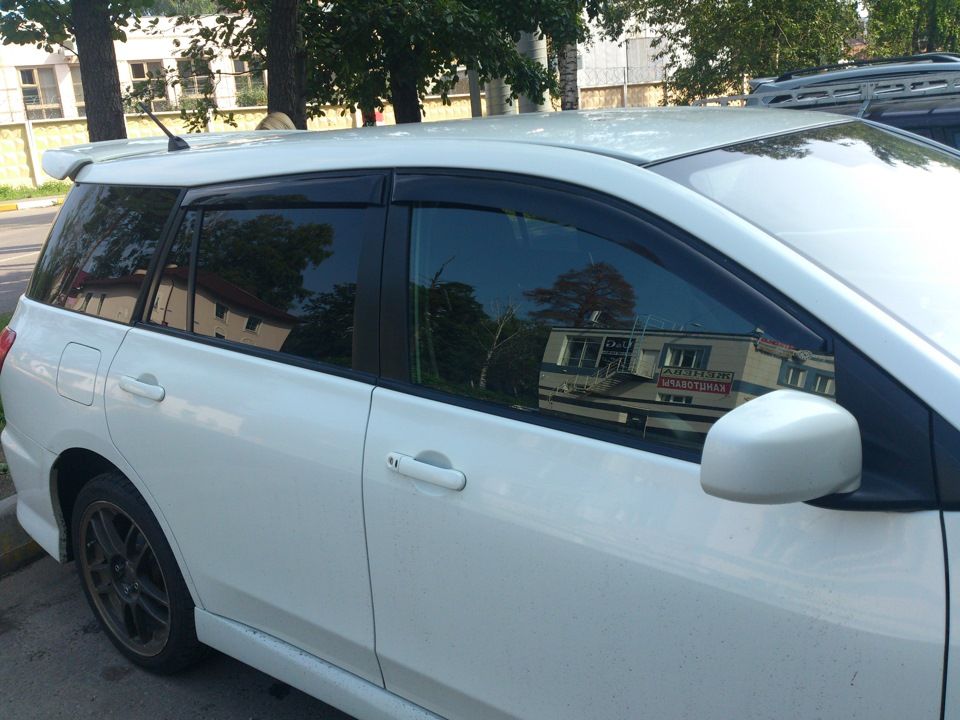 Дефлекторы Cobra Tuning для окон Nissan Wingroad 2005-2026. Артикул N13805