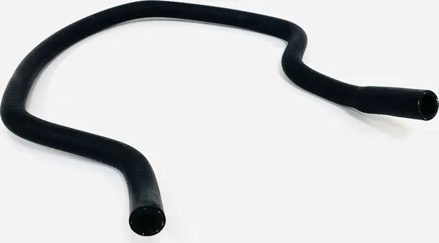 Патрубок системы охлаждения (Ukorauto). Артикул U0902087