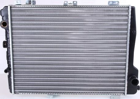 Радиатор охлаждения двигателя Nissens. Артикул 60442