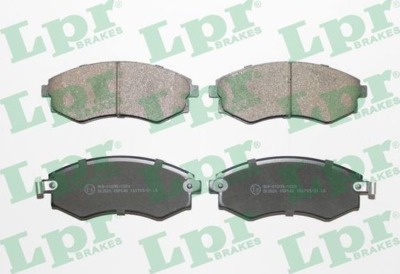 Тормозные колодки LPR. Артикул 05P640