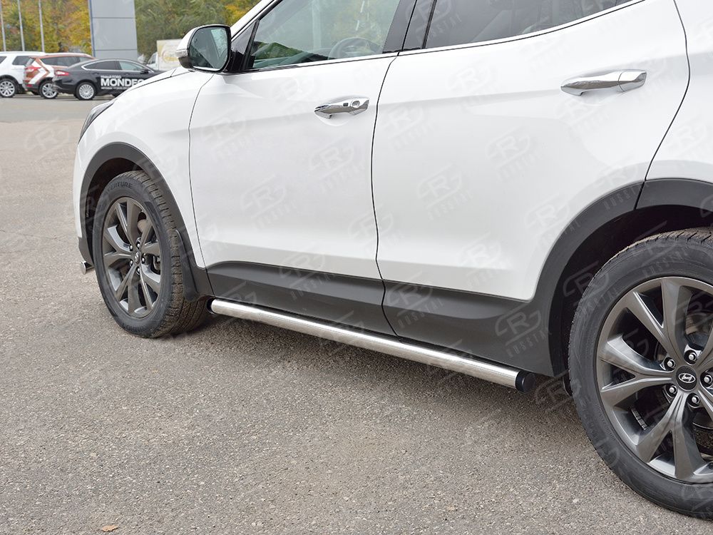 Защита порогов RusStal труба d63 секции для Hyundai Santa Fe Premium 2015-2026 (Вариант 2). Артикул HSFPT-0024452