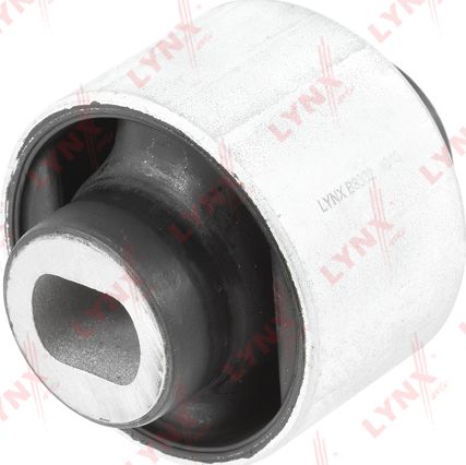 Сайлентблок переднего рычага подвески LYNXauto. Артикул B8332