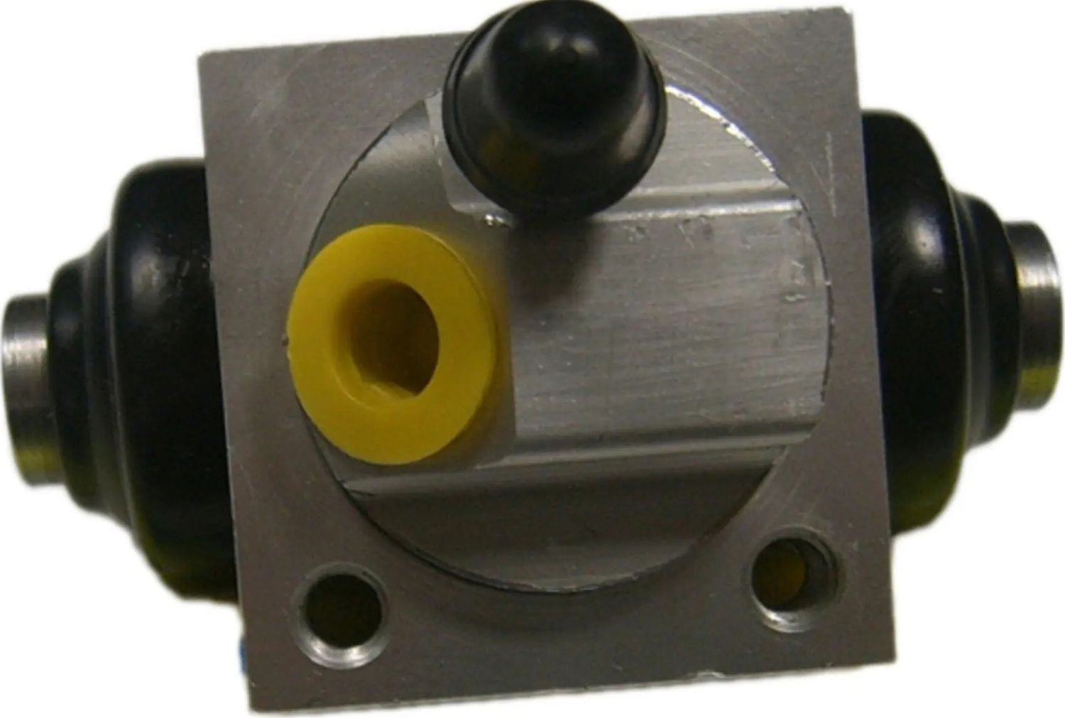 Тормозной цилиндр Brembo (алюминий). Артикул A 12 895