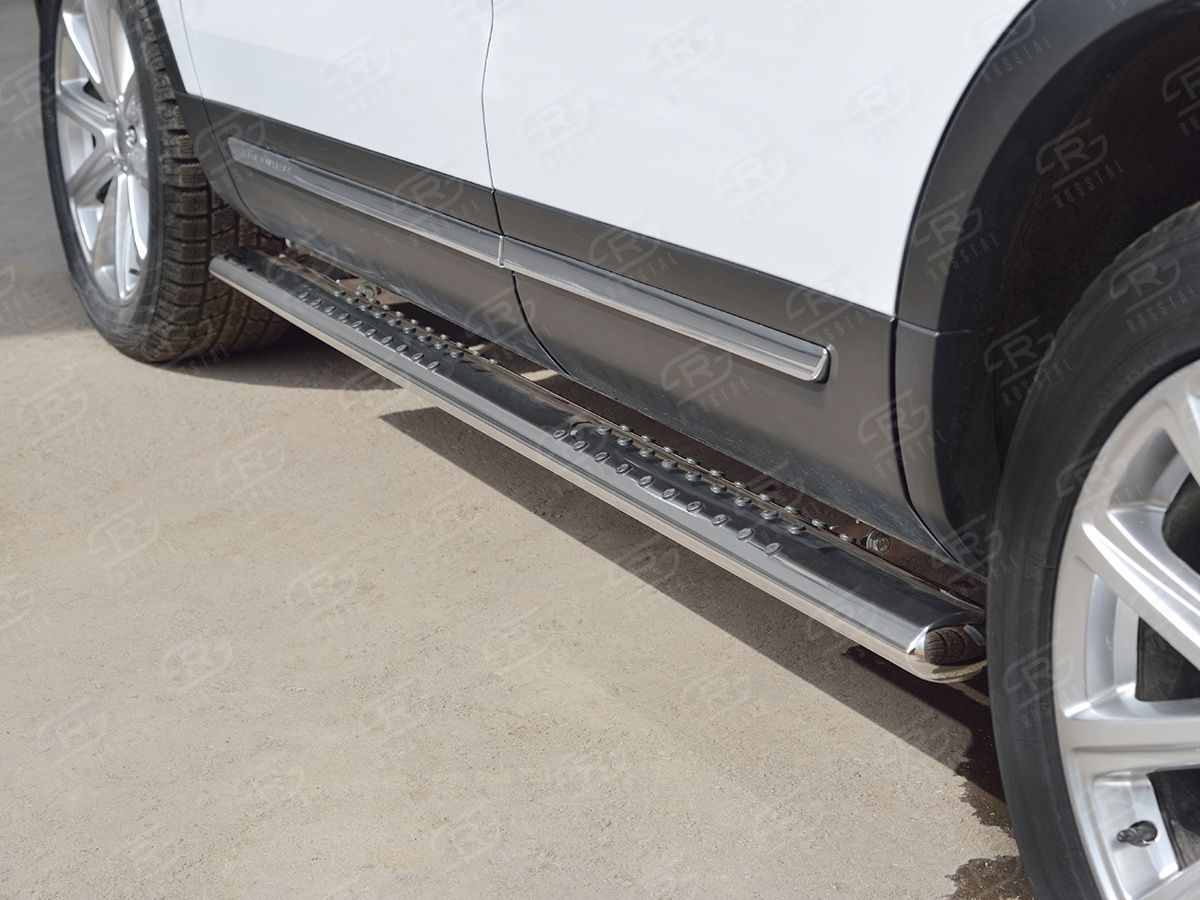 Защита порогов RusStal труба 120х60 овал с проступью для Ford Explorer V 2015-2017. Артикул FEO-002662