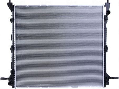 Радиатор охлаждения двигателя Nissens. Артикул 606982