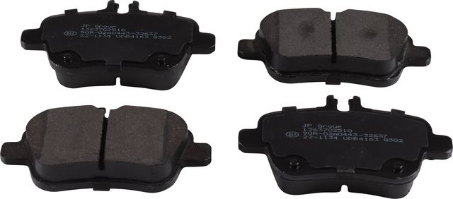 Тормозные колодки JP Group. Артикул 1363702510
