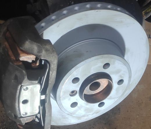 Тормозной диск Zimmermann Coat Z. Артикул 150.3407.20