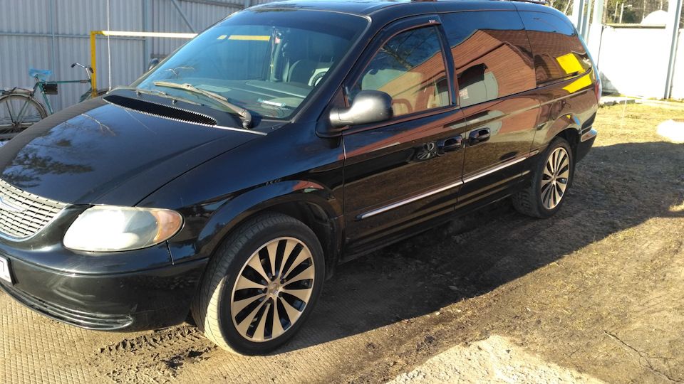 Дефлекторы V-Star для окон Dodge Caravan III, IV 1995-2008. Артикул D06048