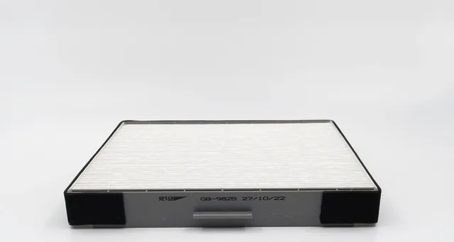 Фильтр салона HYUNDAI Elantra 00-06  Matrix 01-10 (BIG Filter). Артикул gb-9825