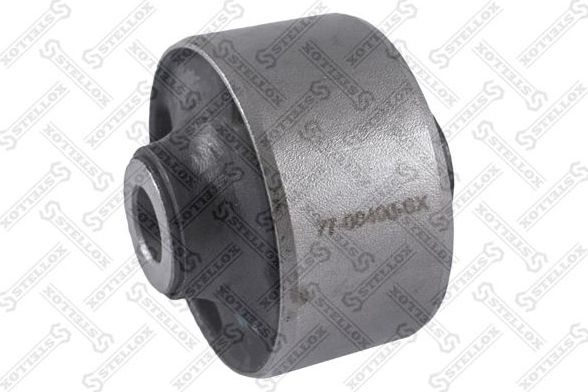 Сайлентблок переднего рычага подвески Stellox. Артикул 77-00490-SX