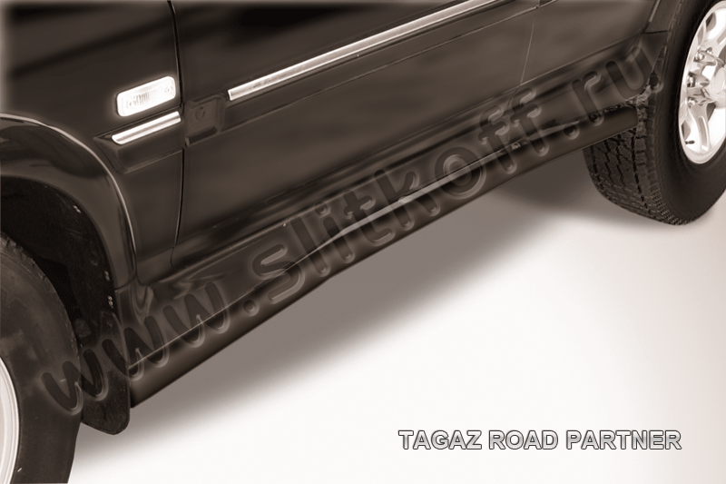Пороги Slitkoff труба d57 с загибами ЧЕРНЫЕ матовые для ТагАЗ Road Partner 2008-2026. Артикул TARP009B