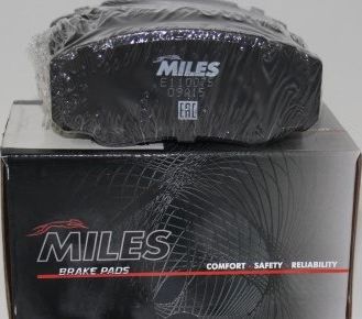 Тормозные колодки Miles (Semi-Metallic). Артикул E110075