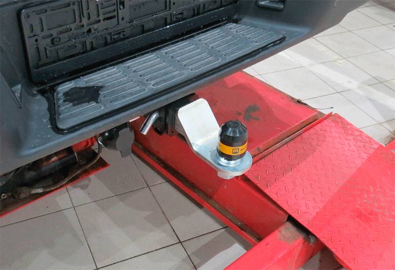 Фаркоп Мотодор под американский квадрат для Jac Т9 2024-2026 оцинк. шар. Артикул 98303-E