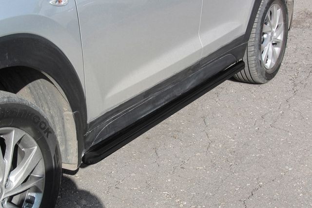 Пороги Slitkoff d57 труба для Hyundai Tucson III Turbo 2018-2026 Черные. Артикул HT18Т003B