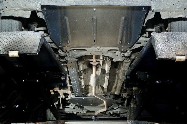 Защита алюминиевая ТСС (4 мм) для картера, топливопровода, бака и КПП GAC GS5 2020-2026. Артикул ZKTCC00629K