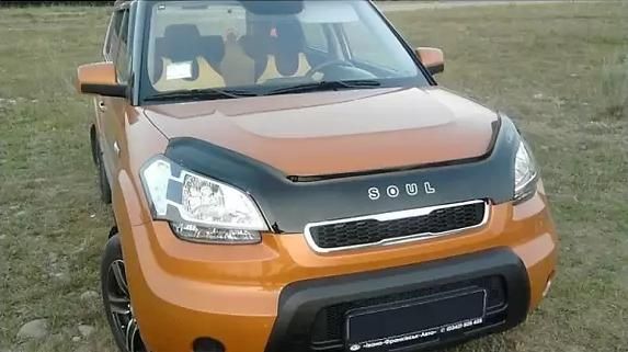 Дефлектор VT52 для капота Kia Soul I 2008-2011. Артикул KA15VT