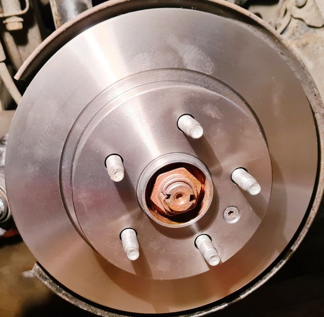 Тормозной диск Bosch. Артикул 0 986 479 645