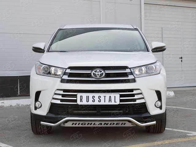 Защита RusStal переднего бампера d42 волна с надписью для Toyota Highlander III 2016-2026. Артикул THRZ-002613