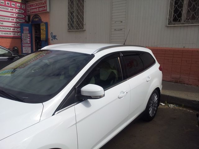 Дефлекторы Cobra Tuning для окон Ford Focus III универсал 2011-2026. Артикул F33110