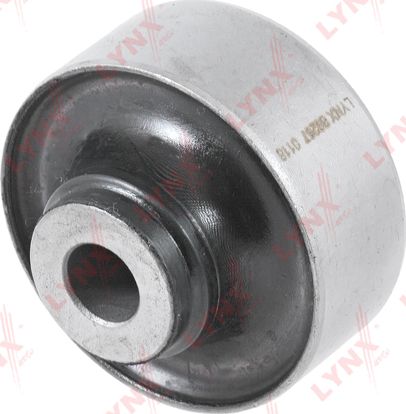 Сайлентблок переднего рычага подвески LYNXauto. Артикул B8267