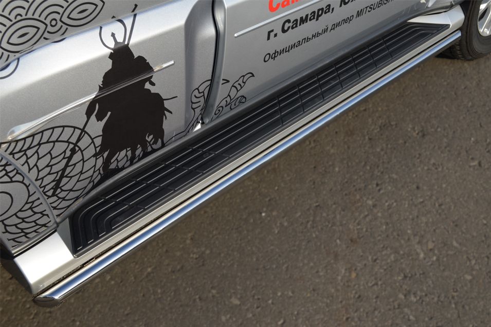 Защита RusStal порогов труба d42 (вариант 1) для Mitsubishi Pajero IV 2012-2026. Артикул MP4T-0010391