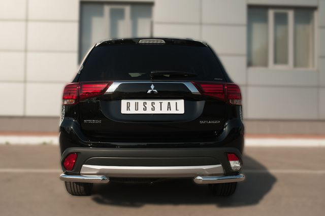 Защита RusStal заднего бампера уголки d63 (секции) для Mitsubishi Outlander III 2015-2018. Артикул MOZ-002116