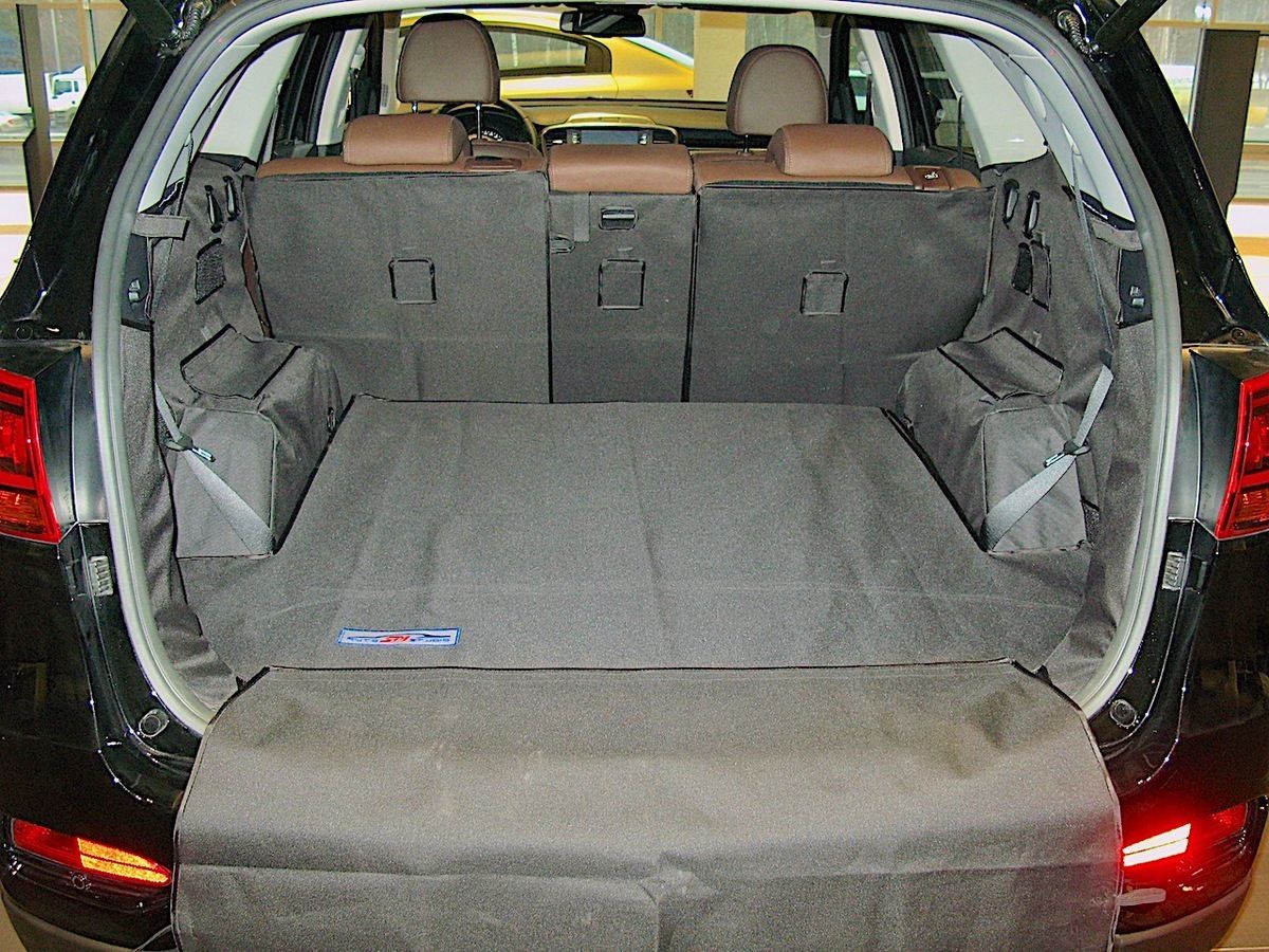 Защитный чехол AUTOSMSTUDIO "Maxi" в багажник автомобиля для Kia Sorento Prime III (7 мест) 2014-2020, серый. Артикул TP-K8SOR-PR-MAXI-GR