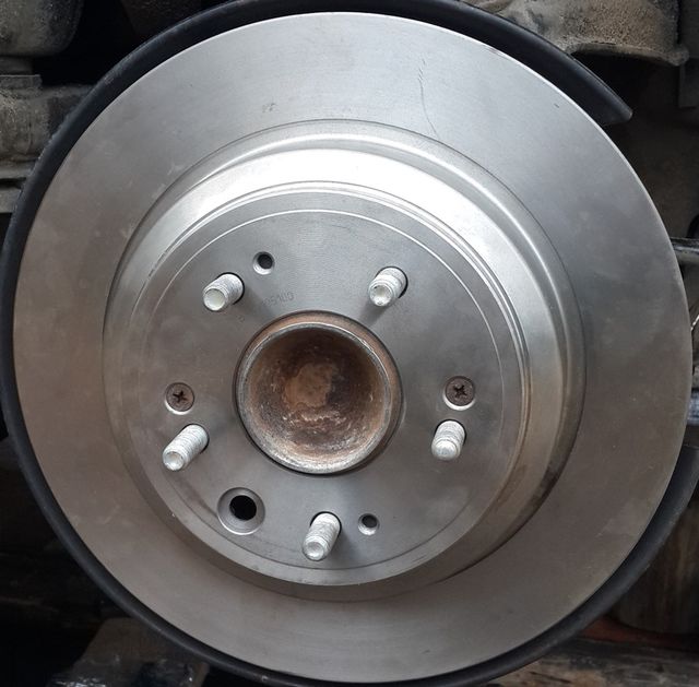 Тормозной диск Textar задний для Honda Accord VIII 2008-2015. Артикул 92195100