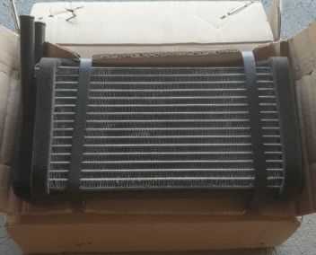 Радиатор отопителя (печки) AVA для Land Rover Discovery II 1998-2004. Артикул AU6131